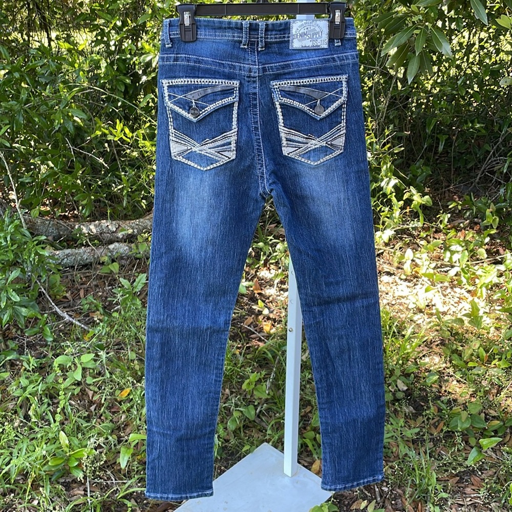 GS-115 Size 18 - Picture 2 of 5